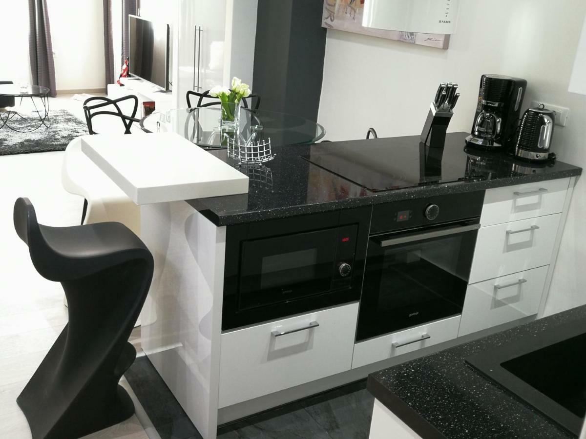 Palladium II City Center Apartments Makarska Exterior foto